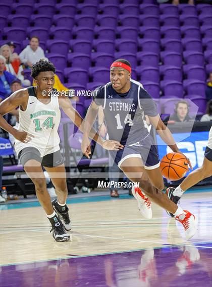 Thumbnail 3 in Myers Park vs Archbishop Stepinac (City of Palms Classic) photogallery.