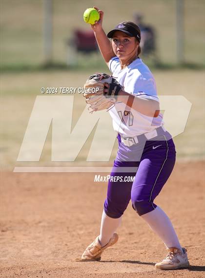 Thumbnail 1 in Copper Hills @ Riverton photogallery.