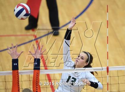 Thumbnail 2 in Wakeland vs. Prosper photogallery.