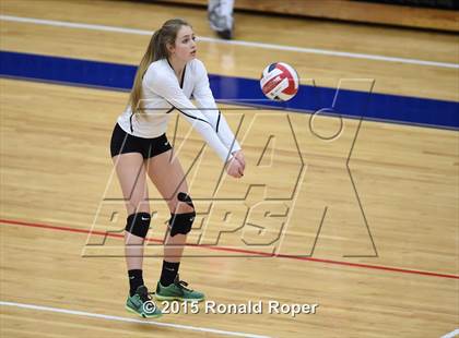 Thumbnail 1 in Wakeland vs. Prosper photogallery.