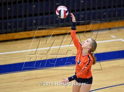 Thumbnail 3 in Wakeland vs. Prosper photogallery.