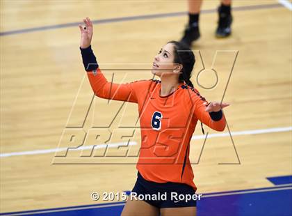 Thumbnail 1 in Wakeland vs. Prosper photogallery.