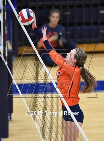 Thumbnail 2 in Wakeland vs. Prosper photogallery.