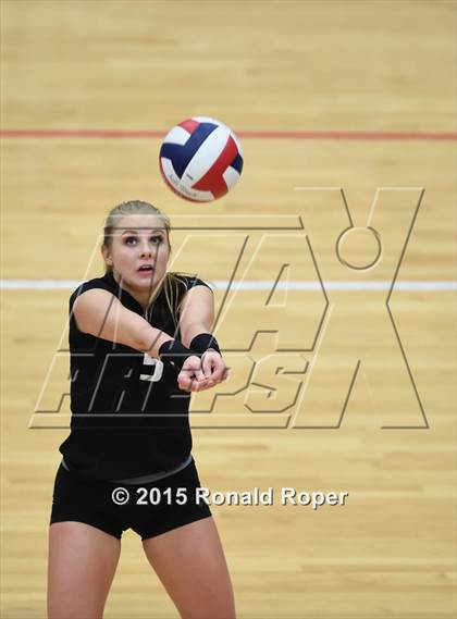 Thumbnail 2 in Wakeland vs. Prosper photogallery.