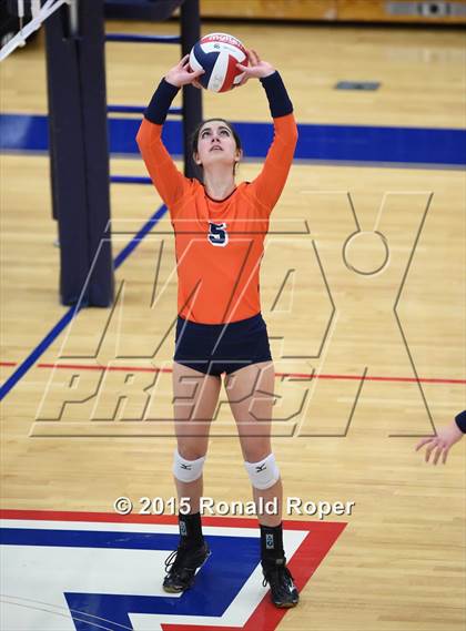Thumbnail 3 in Wakeland vs. Prosper photogallery.