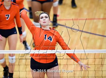 Thumbnail 2 in Wakeland vs. Prosper photogallery.