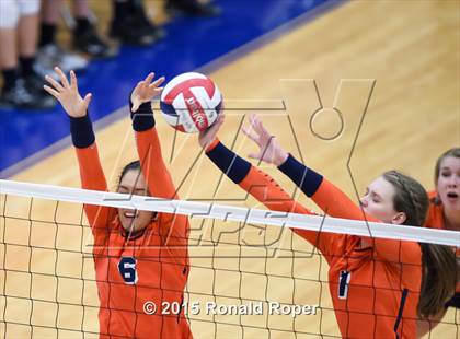 Thumbnail 3 in Wakeland vs. Prosper photogallery.