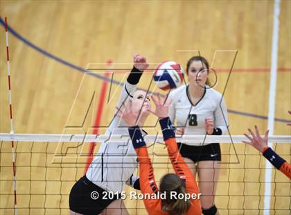 Thumbnail 2 in Wakeland vs. Prosper photogallery.
