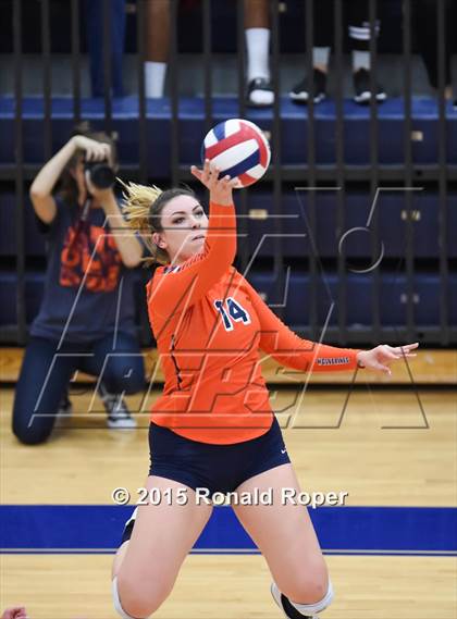 Thumbnail 2 in Wakeland vs. Prosper photogallery.