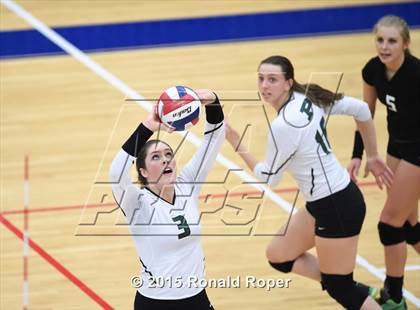 Thumbnail 3 in Wakeland vs. Prosper photogallery.