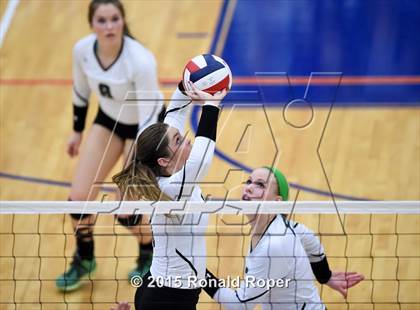Thumbnail 2 in Wakeland vs. Prosper photogallery.