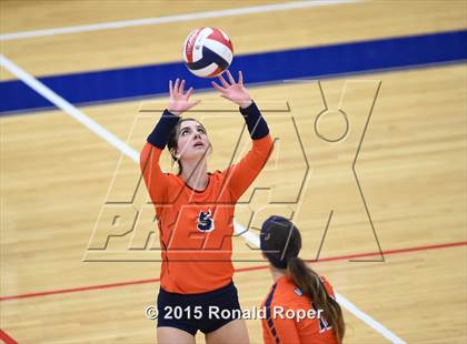 Thumbnail 3 in Wakeland vs. Prosper photogallery.