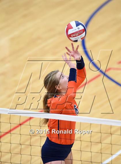 Thumbnail 2 in Wakeland vs. Prosper photogallery.