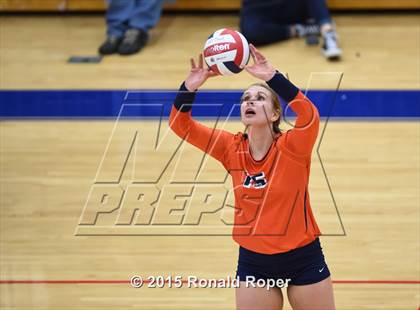 Thumbnail 3 in Wakeland vs. Prosper photogallery.