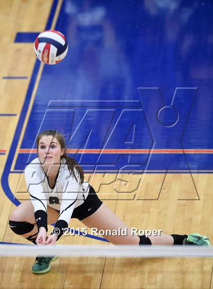 Thumbnail 2 in Wakeland vs. Prosper photogallery.