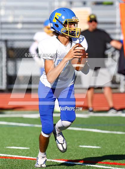 Thumbnail 2 in San Ramon Valley vs. Foothill photogallery.
