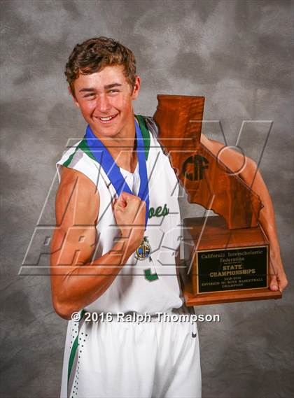 Thumbnail 2 in Manteca (CIF State D3 Award Photos) photogallery.