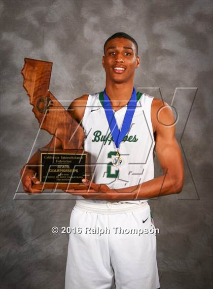 Thumbnail 3 in Manteca (CIF State D3 Award Photos) photogallery.