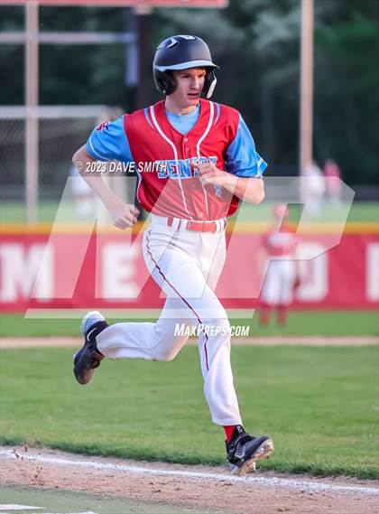 Thumbnail 2 in North Scott @ Dubuque Senior photogallery.