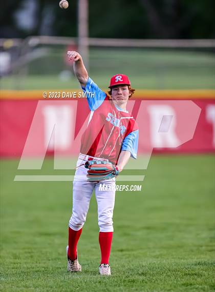 Thumbnail 1 in North Scott @ Dubuque Senior photogallery.