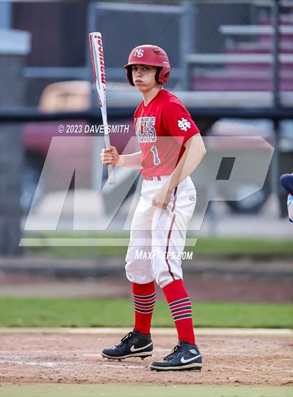 Thumbnail 3 in North Scott @ Dubuque Senior photogallery.