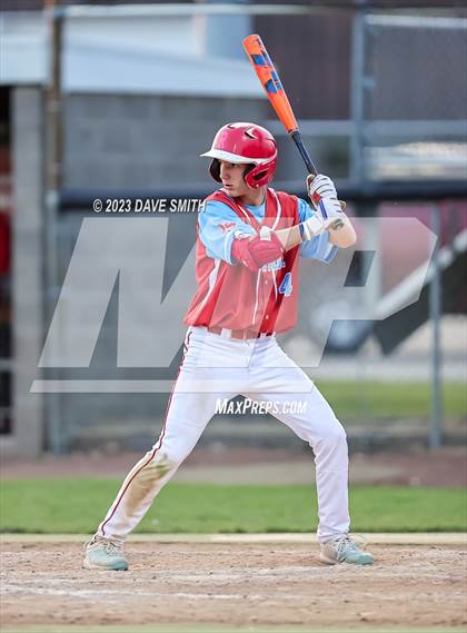 Thumbnail 3 in North Scott @ Dubuque Senior photogallery.