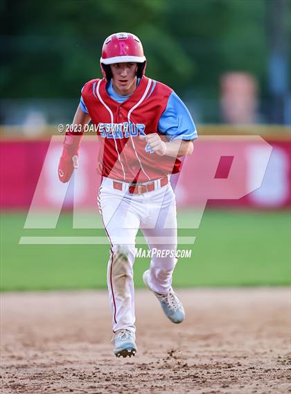 Thumbnail 3 in North Scott @ Dubuque Senior photogallery.