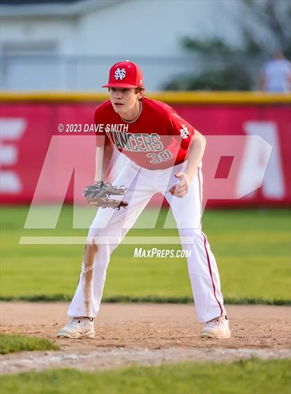 Thumbnail 3 in North Scott @ Dubuque Senior photogallery.