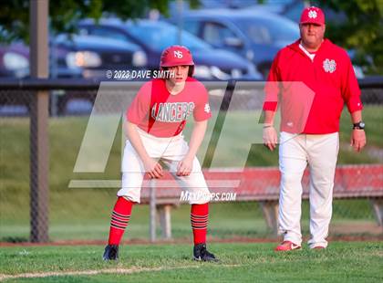 Thumbnail 3 in North Scott @ Dubuque Senior photogallery.