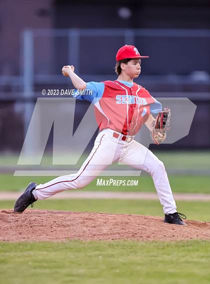 Thumbnail 1 in North Scott @ Dubuque Senior photogallery.