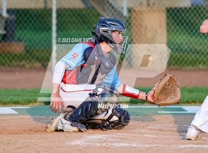 Thumbnail 1 in North Scott @ Dubuque Senior photogallery.