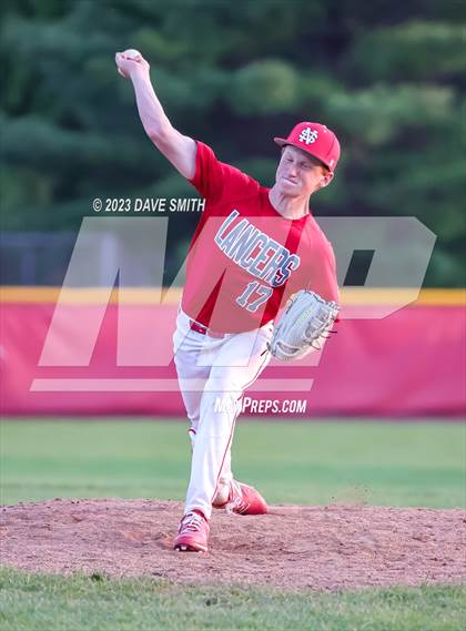 Thumbnail 3 in North Scott @ Dubuque Senior photogallery.