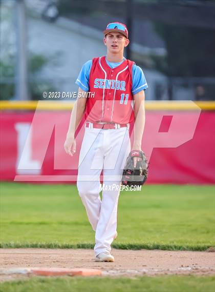 Thumbnail 3 in North Scott @ Dubuque Senior photogallery.