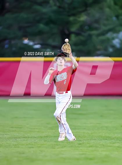 Thumbnail 3 in North Scott @ Dubuque Senior photogallery.