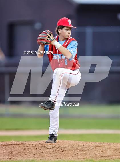 Thumbnail 2 in North Scott @ Dubuque Senior photogallery.
