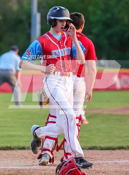 Thumbnail 3 in North Scott @ Dubuque Senior photogallery.