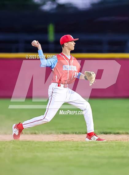 Thumbnail 3 in North Scott @ Dubuque Senior photogallery.
