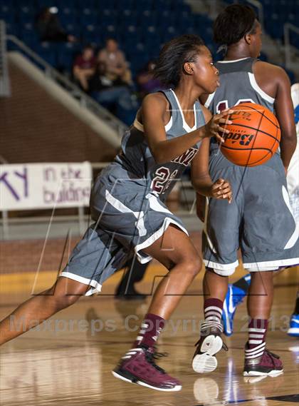 Thumbnail 3 in Ennis @ Mansfield Summit photogallery.