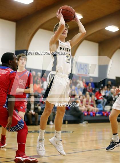 Thumbnail 2 in Jemison vs. Verbena (Chilton County Tournament) photogallery.