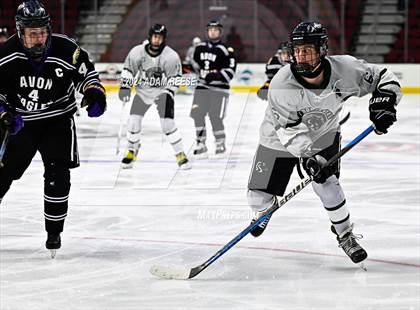 Thumbnail 1 in Avon vs. Strongsville photogallery.