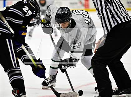Thumbnail 1 in Avon vs. Strongsville photogallery.