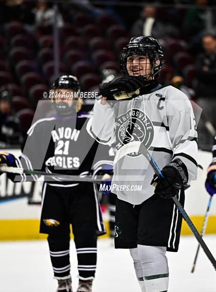 Thumbnail 3 in Avon vs. Strongsville photogallery.