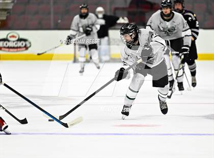 Thumbnail 2 in Avon vs. Strongsville photogallery.