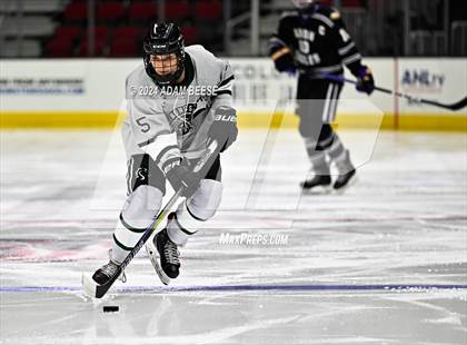 Thumbnail 3 in Avon vs. Strongsville photogallery.