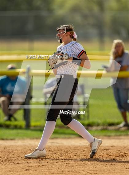 Thumbnail 1 in Hastings vs. Grand Island photogallery.