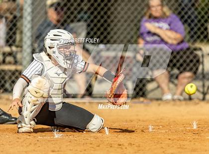 Thumbnail 3 in Hastings vs. Grand Island photogallery.