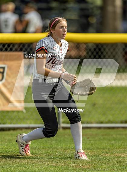 Thumbnail 2 in Hastings vs. Grand Island photogallery.
