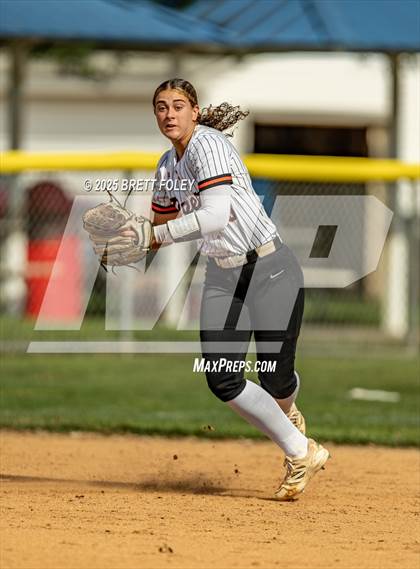 Thumbnail 1 in Hastings vs. Grand Island photogallery.