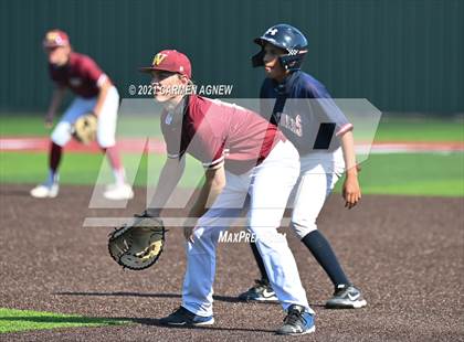 Thumbnail 1 in Cypress Woods vs Cypress Springs photogallery.