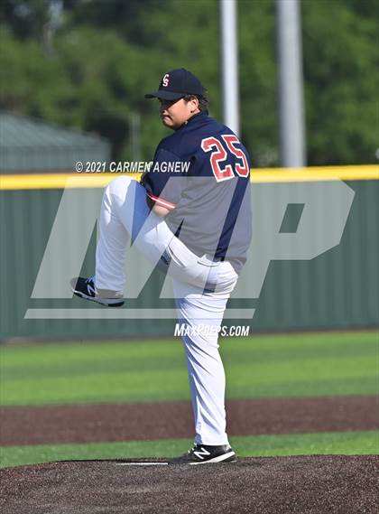 Thumbnail 3 in Cypress Woods vs Cypress Springs photogallery.
